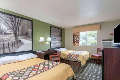 Photo 5 - Super 8 by Wyndham Youngstown/Austintown