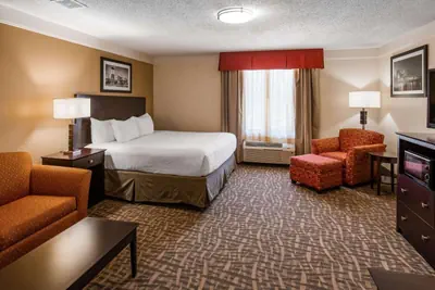 Photo 2 - Best Western Plus Peoria