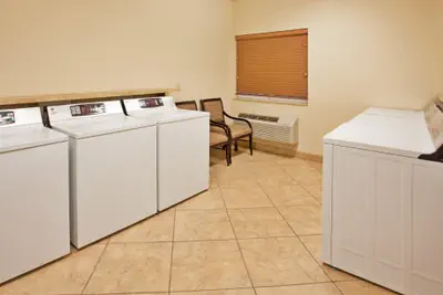 Photo 2 - Candlewood Suites Joplin by IHG