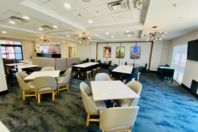 Photo 2 - La Quinta by Wyndham Mt. Laurel - Philadelphia