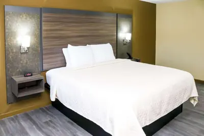 Photo 2 - Rodeway Inn Phenix City - Columbus