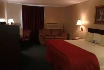 Photo 5 - Rest Inn Fort Smith