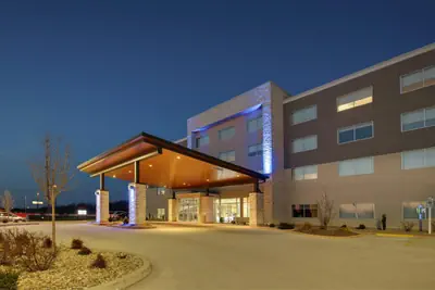Photo 5 - Holiday Inn Express & Suites - Mount Vernon by IHG