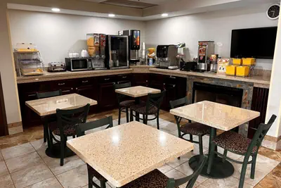 Photo 3 - SureStay Hotel by Best Western Morganton