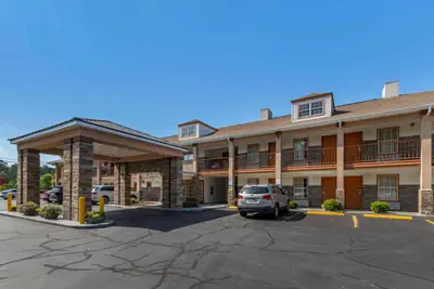 Photo 2 - Quality Inn Covington