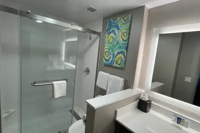 Photo 2 - MainStay Suites Oak Brook Terrace-Chicago