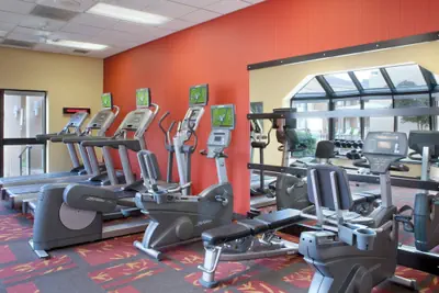 Photo 2 - Courtyard by Marriott Columbus