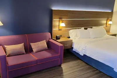 Photo 4 - Best Western Plus Lexington Inn