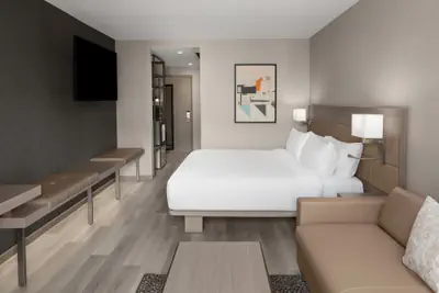 Photo 4 - AC Hotel St. Louis Clayton