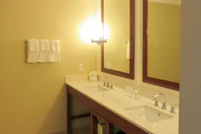 Photo 4 - Comfort Suites Summerville