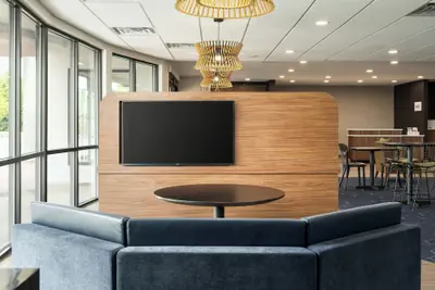 Photo 5 - Courtyard by Marriott Brunswick