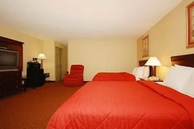 Photo 5 - Quality Inn Black Mountain-Asheville East