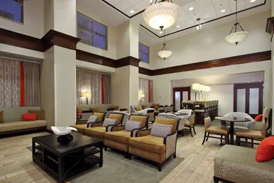 Photo 3 - Hampton Inn & Suites Florence-Downtown
