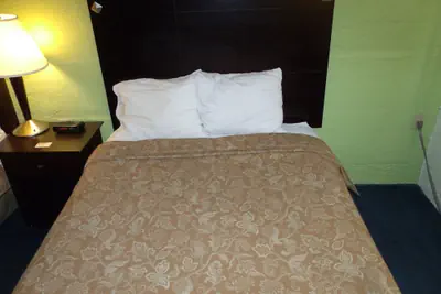 Photo 2 - Relax Inn