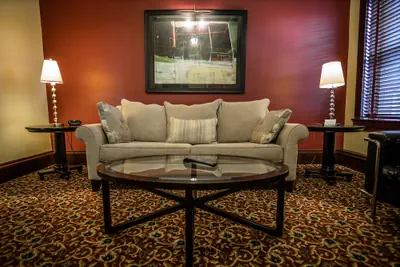 Photo 2 - The Hackett Hotel