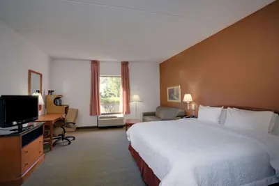 Photo 5 - Comfort Inn & Suites Mt. Holly - Westampton