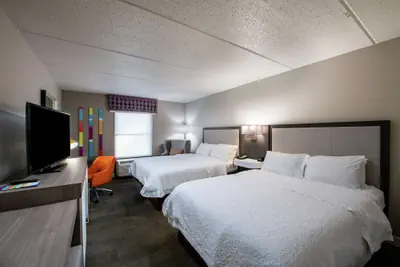 Photo 3 - Hampton Inn Gainesville