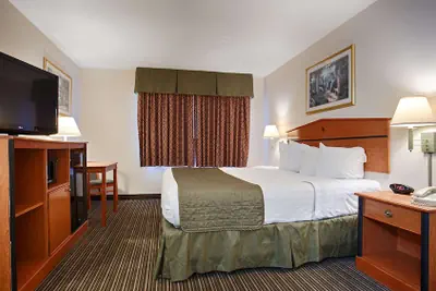 Photo 5 - Best Western J. C. Inn
