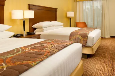 Photo 4 - Drury Plaza Hotel Mt. Vernon