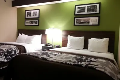 Photo 5 - Sleep Inn Airport - Billy Graham Parkway
