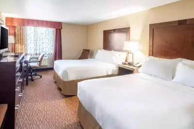 Photo 5 - Holiday Inn Frisco by IHG