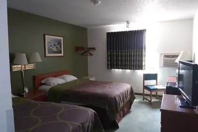 Photo 5 - Capital O Amerihost Inn and Suites Kingdom City Hwy 54 MO