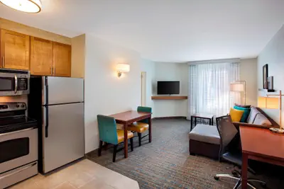Photo 4 - Residence Inn Marriott Chicago Midway