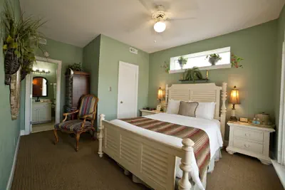 Photo 4 - Desoto Beach Bed & Breakfast