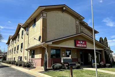 Photo 2 - American Inn