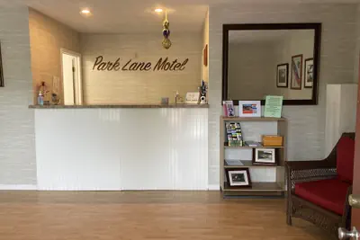 Photo 2 - Park Lane Motel