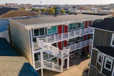 Photo 4 - Seaside Sands Inn