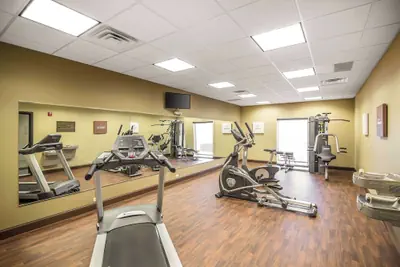 Photo 3 - Comfort Suites Dodge City