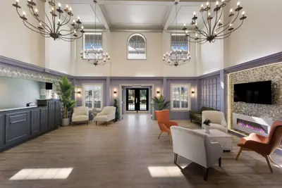 Photo 4 - SureStay Hotel by Best Western Tuscaloosa Southeast