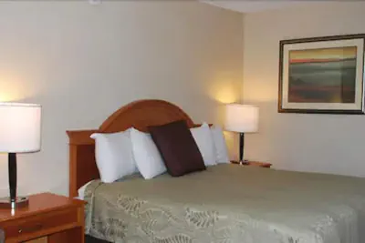 Photo 5 - Chief Motel