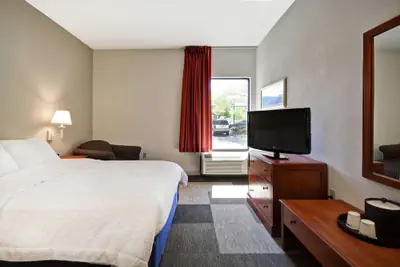 Photo 4 - Comfort Inn & Suites Mt. Holly - Westampton