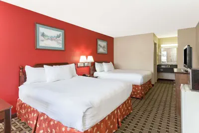 Photo 4 - Americas Best Value Inn & Suites Sumter