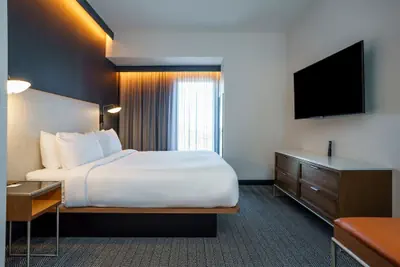 Photo 4 - Courtyard by Marriott Huntsville-Madison