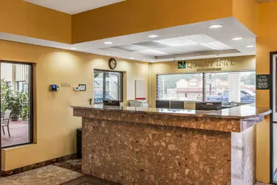 Photo 4 - Quality Inn Tifton