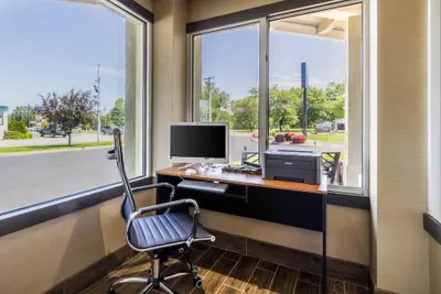 Photo 5 - Comfort Inn Norwalk - Sandusky