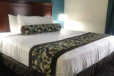 Photo 2 - Comfort Inn & Suites O'Fallon - St. Louis Area