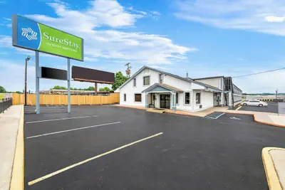 Photo 3 - SureStay by Best Western Huntsville University Area