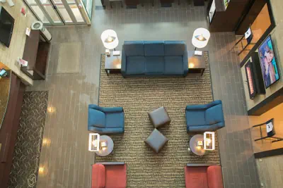 Photo 5 - Comfort Suites Oakbrook Terrace near Oakbrook Center