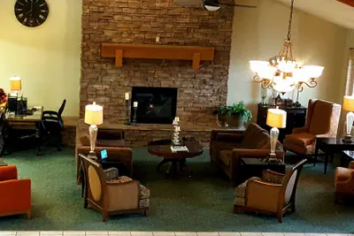 Photo 3 - Holiday Inn Express Garden City East by IHG