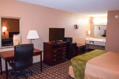 Photo 5 - RICHBURG INN