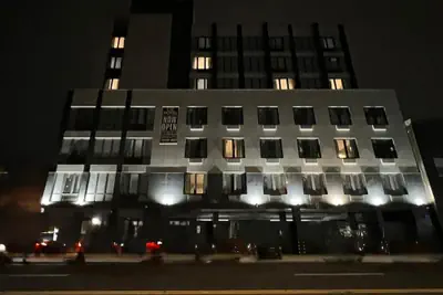 Photo 4 - LIV Hotel Bronx - Newly Built