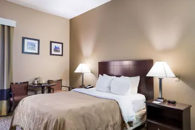 Photo 4 - Quality Inn I-70 Near Kansas Speedway