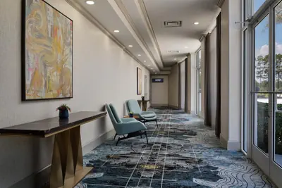 Photo 5 - DoubleTree by Hilton Brunswick