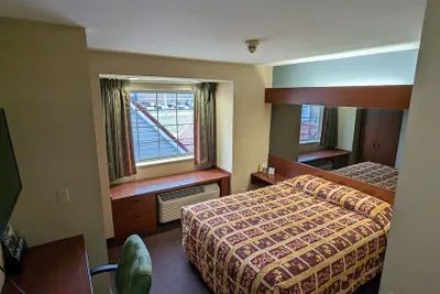 Photo 3 - St Clair Inn and Suites