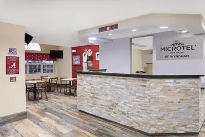 Photo 2 - Microtel Inn & Suites by Wyndham Tuscaloosa East