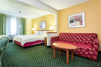 Photo 4 - Comfort Inn Davenport East - Bettendorf